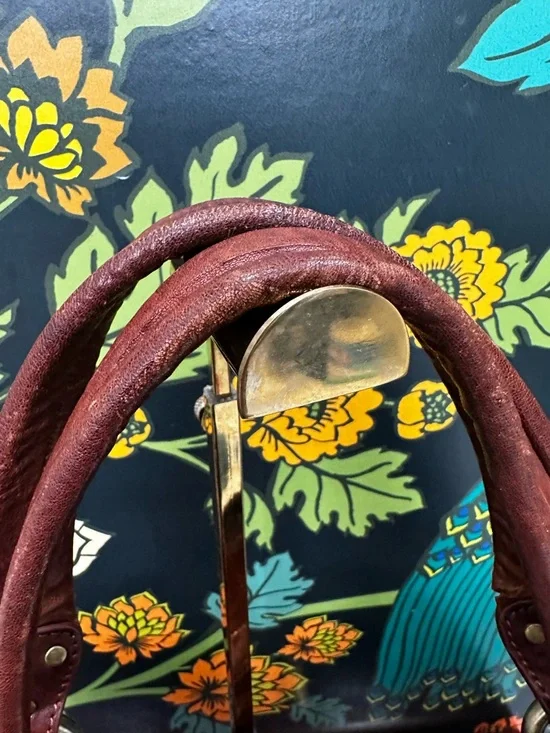 Bally Mopeeh Quilted Leather Shoulder Bag Brown Chain Medallion Y2K Italy - Picture 8 of 14